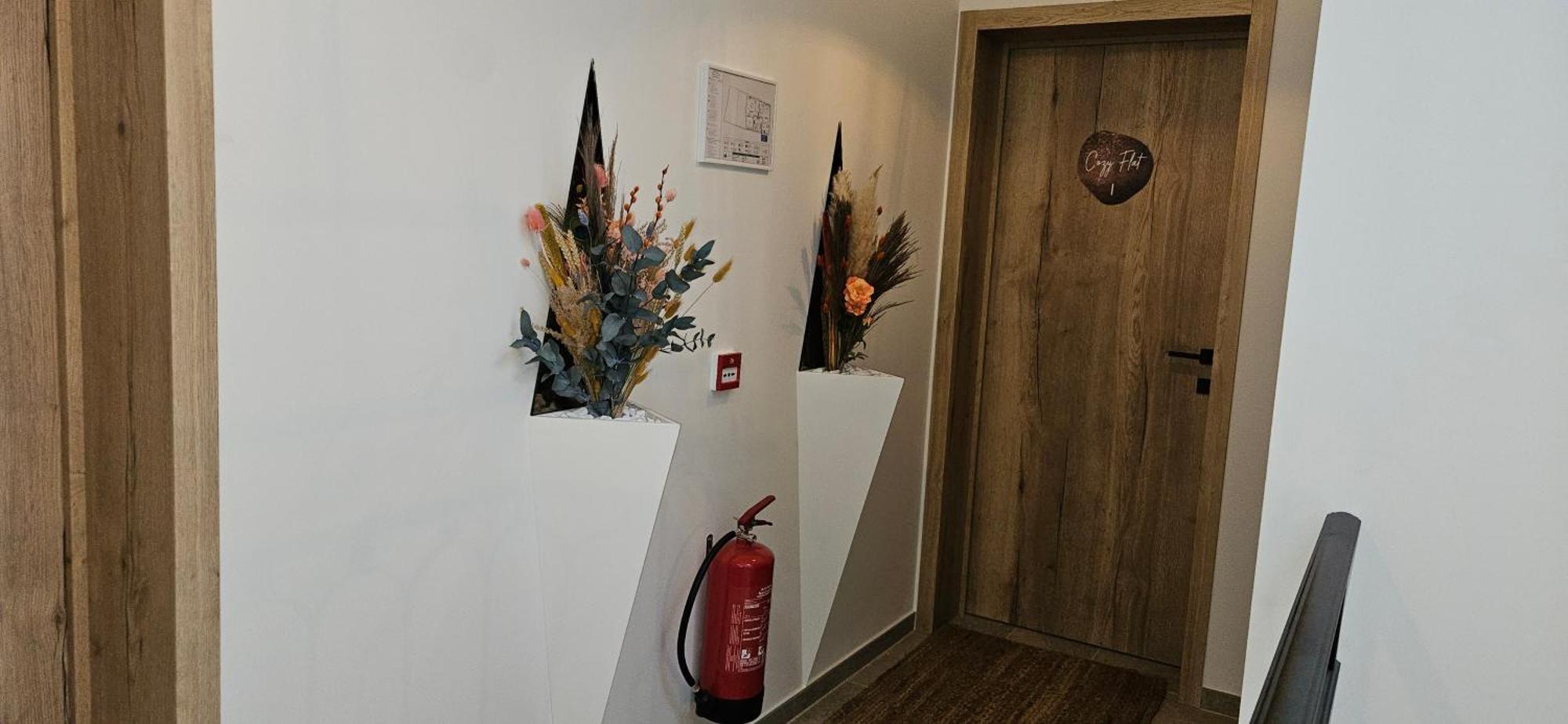 Cozy Flats Apartment อีปส์ ภายนอก รูปภาพ
